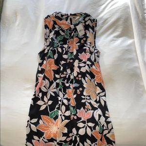 LOFT floral sleeveless blouse